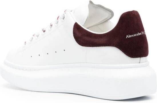 Alexander McQueen Sneakers met chunky zool Wit