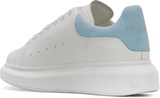 Alexander McQueen Sneakers met chunky zool Wit