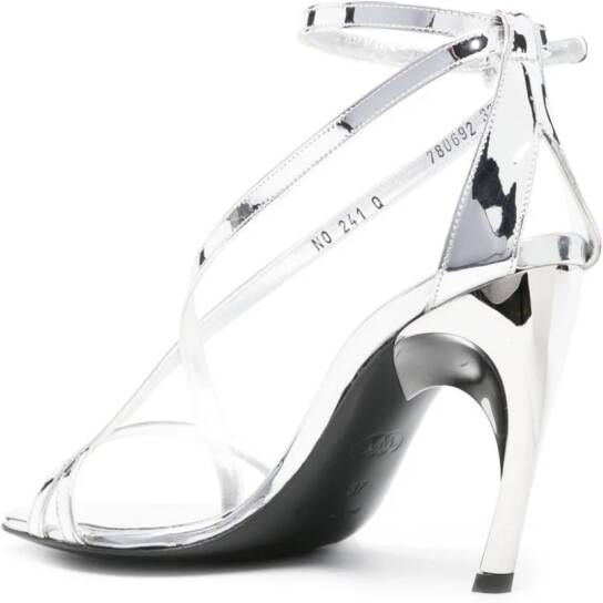 Alexander McQueen Twisted Armadillo gelakte sandalen Zilver