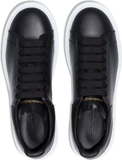 Alexander McQueen Oversized leren sneakers Zwart