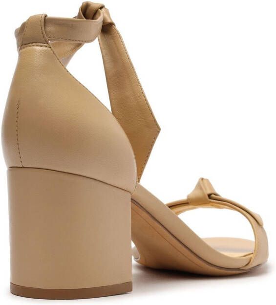Alexandre Birman Clarita sandalen met blokhak Beige