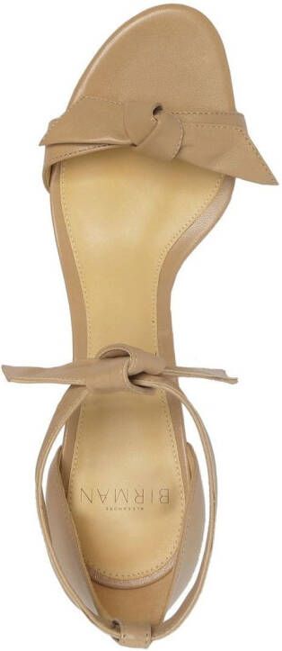 Alexandre Birman Clarita sandalen met blokhak Beige