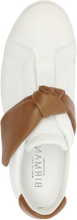 Alexandre Birman Clarita asymmetrische sneakers Wit