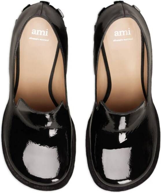 AMI Paris Loafers van lakleer Zwart