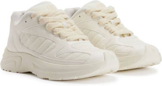 AMI Paris Sneakers met vlakken Beige