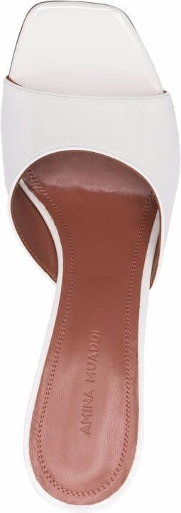 Amina Muaddi Slip-on sandalen Wit