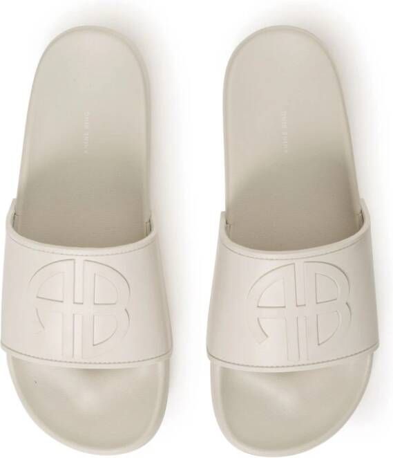 ANINE BING Isla slippers met logo reliëf Beige