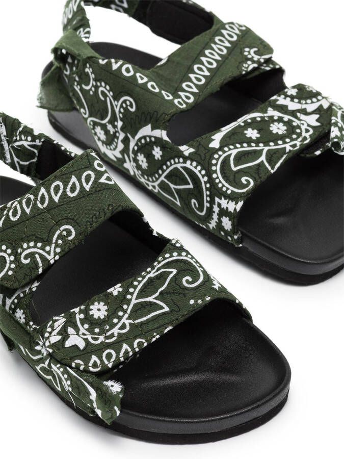 Arizona Love Apache sandalen met bandanaprint Groen