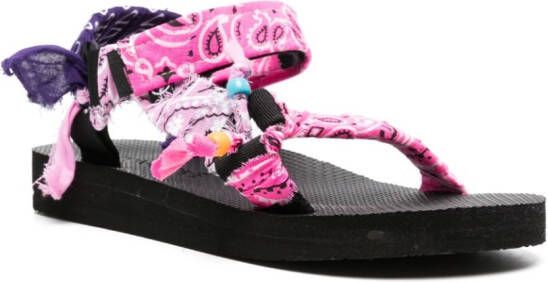 Arizona Love Trekky sandalen met bandanaprint Roze