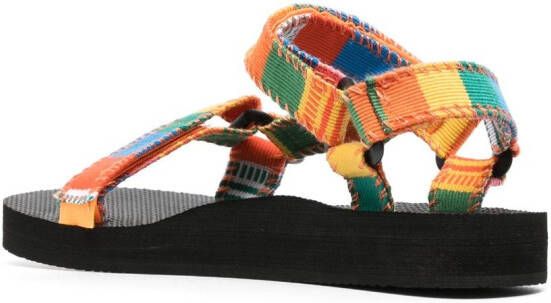 Arizona Love Trekky sandalen met patchwork Geel