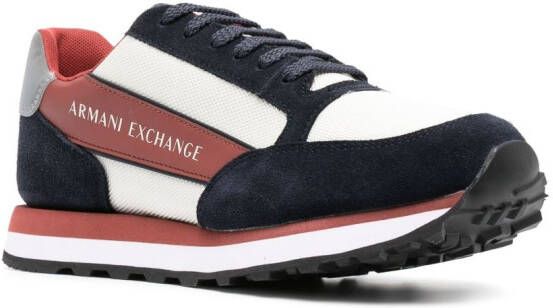 Armani Exchange Sneakers met vlakken Wit