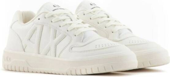 Armani Exchange Sneakers met logo-reliëf Wit