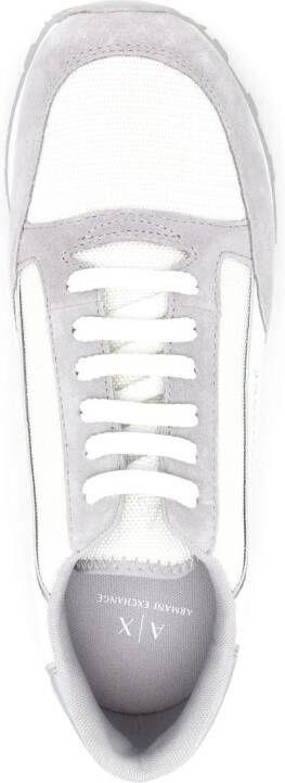 Armani Exchange Sneakers met vlakken Grijs