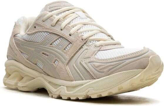 ASICS Gel-Kayano 14 sneakers met mesh Wit
