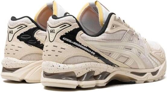 ASICS Gel-Kayano 14 sneakers met vlakken Beige