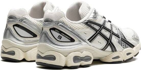 ASICS Gel-Nimbus 9 sneakers met vlakken Wit
