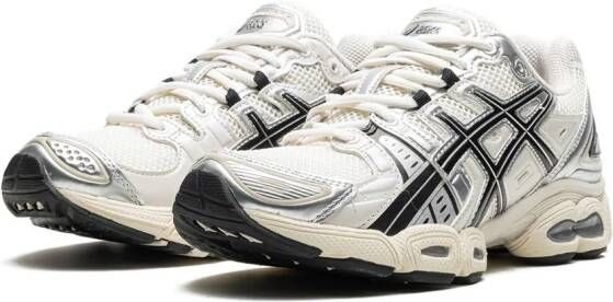 ASICS Gel-Nimbus 9 sneakers met vlakken Wit