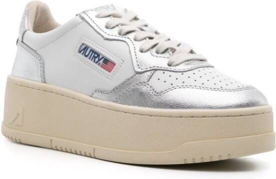 Autry Medalist leren sneakers met plateauzool Wit