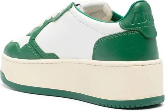 Autry Medalist sneakers met plateauzool Wit