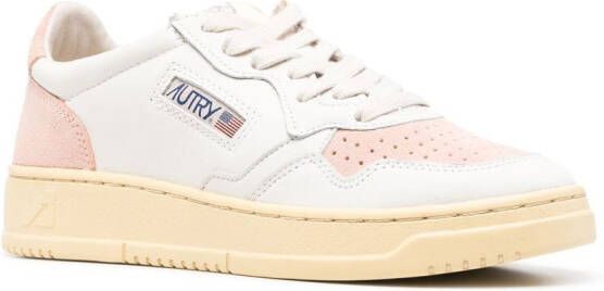 Autry Geperforeerde sneakers Wit