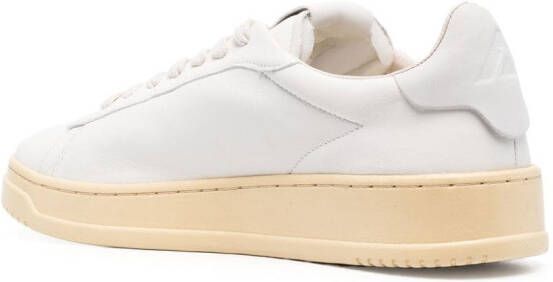 Autry Sneakers met logopatch Beige