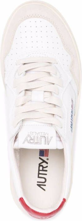 Autry Sneakers met logopatch Wit