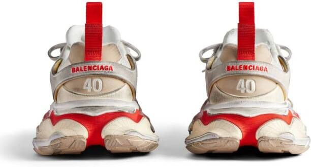 Balenciaga Cargo chunky sneakers Beige
