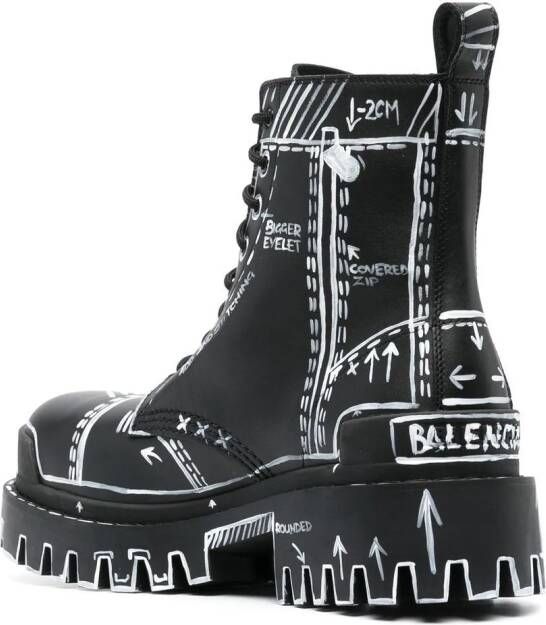 Balenciaga Combat boots met print Zwart