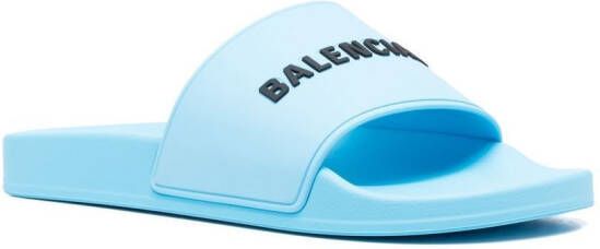 Balenciaga Badslippers met logodetail Blauw
