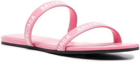 Balenciaga Slippers met logoband Roze