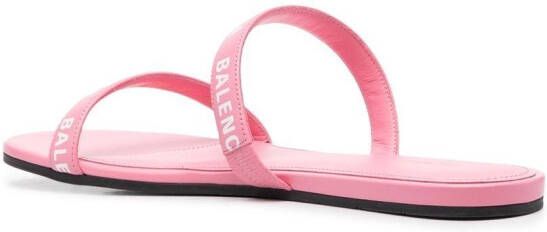 Balenciaga Slippers met logoband Roze