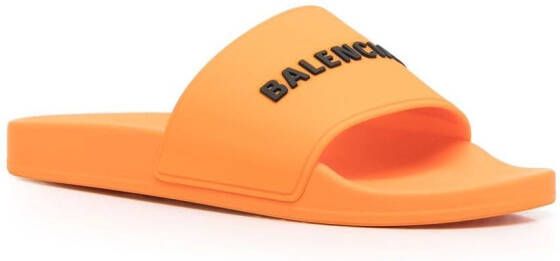 Balenciaga Slippers met logodetail Oranje