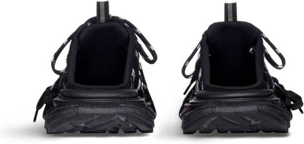 Balenciaga 3XL low-top sneakers met vlakken Zwart
