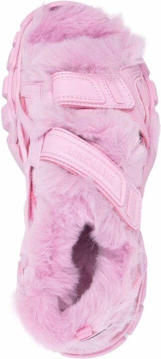 Balenciaga Trainingssandalen van imitatiebont Roze