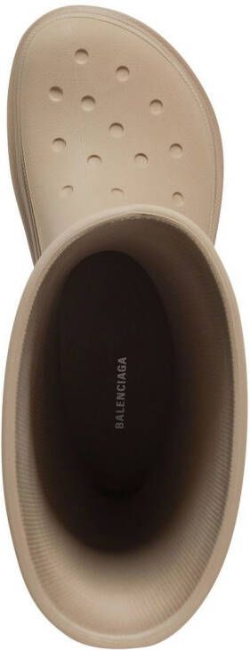 Balenciaga x Crocs laarzen met plateauzool Beige