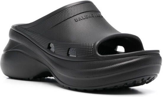 Balenciaga x Crocs™ badslippers met plateauzool Zwart