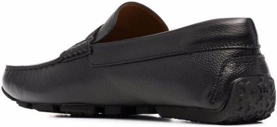 Bally Loafers met gekruiste bandjes Zwart