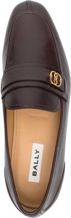 Bally Loafers met logoplakkaat Bruin