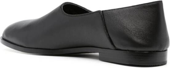 Bally Loafers met puntige neus Zwart