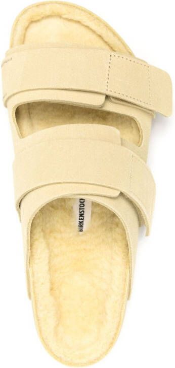 Birkenstock x Tekla Uji suède sandalen Beige