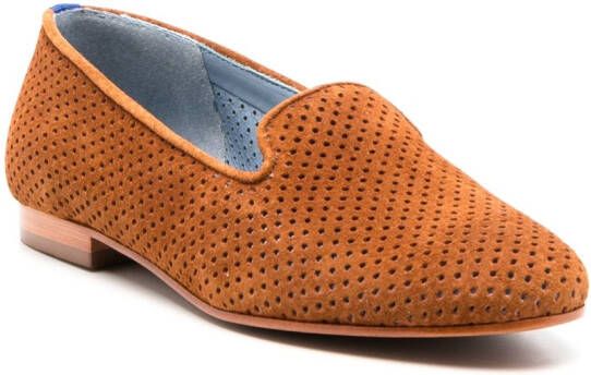 Blue Bird Shoes Saudade loafers met geperforeerd detail Bruin