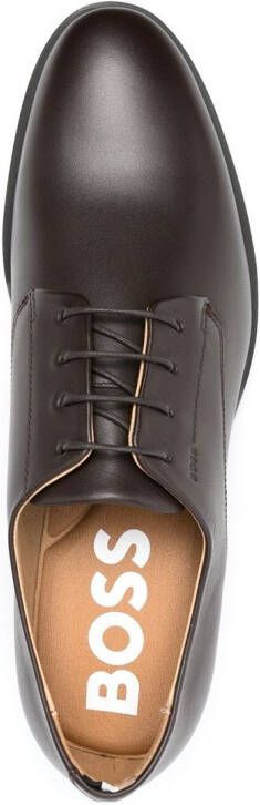 BOSS Derby schoenen met logo-reliëf Bruin