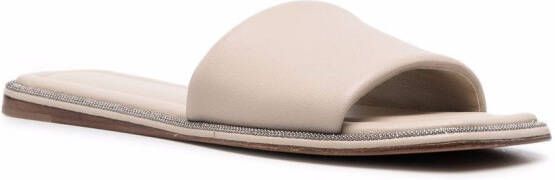 Brunello Cucinelli Leren slippers Beige