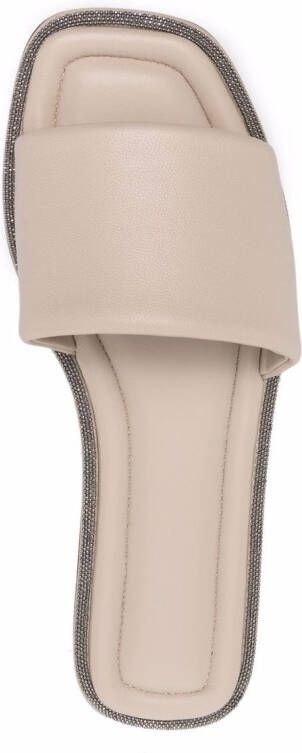 Brunello Cucinelli Leren slippers Beige