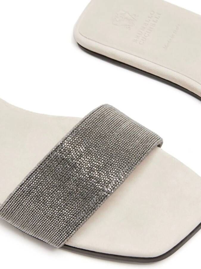 Brunello Cucinelli Leren slippers met monili details Zilver