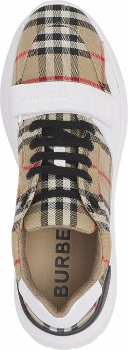 Burberry Geruite sneakers Beige