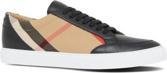 Burberry Geruite sneakers Zwart