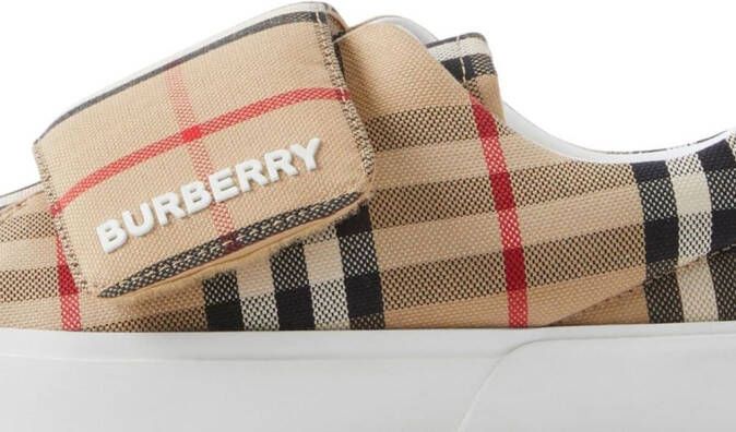 Burberry Kids Geruite sneakers Beige