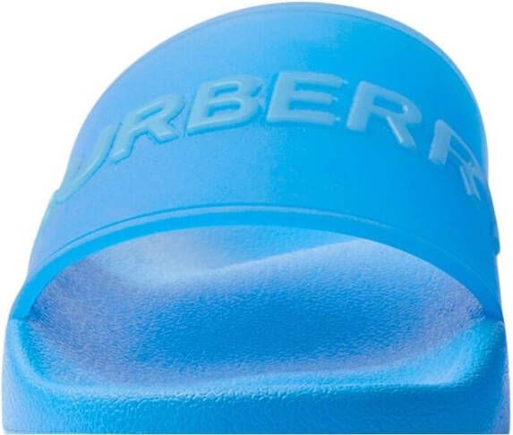 Burberry Slippers met logo Blauw