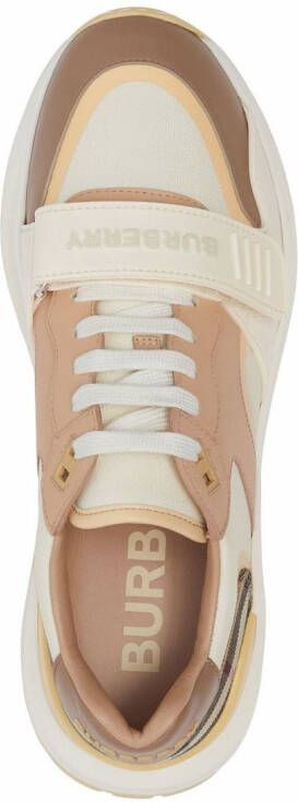 Burberry Ramsey sneakers met Vintage check Beige
